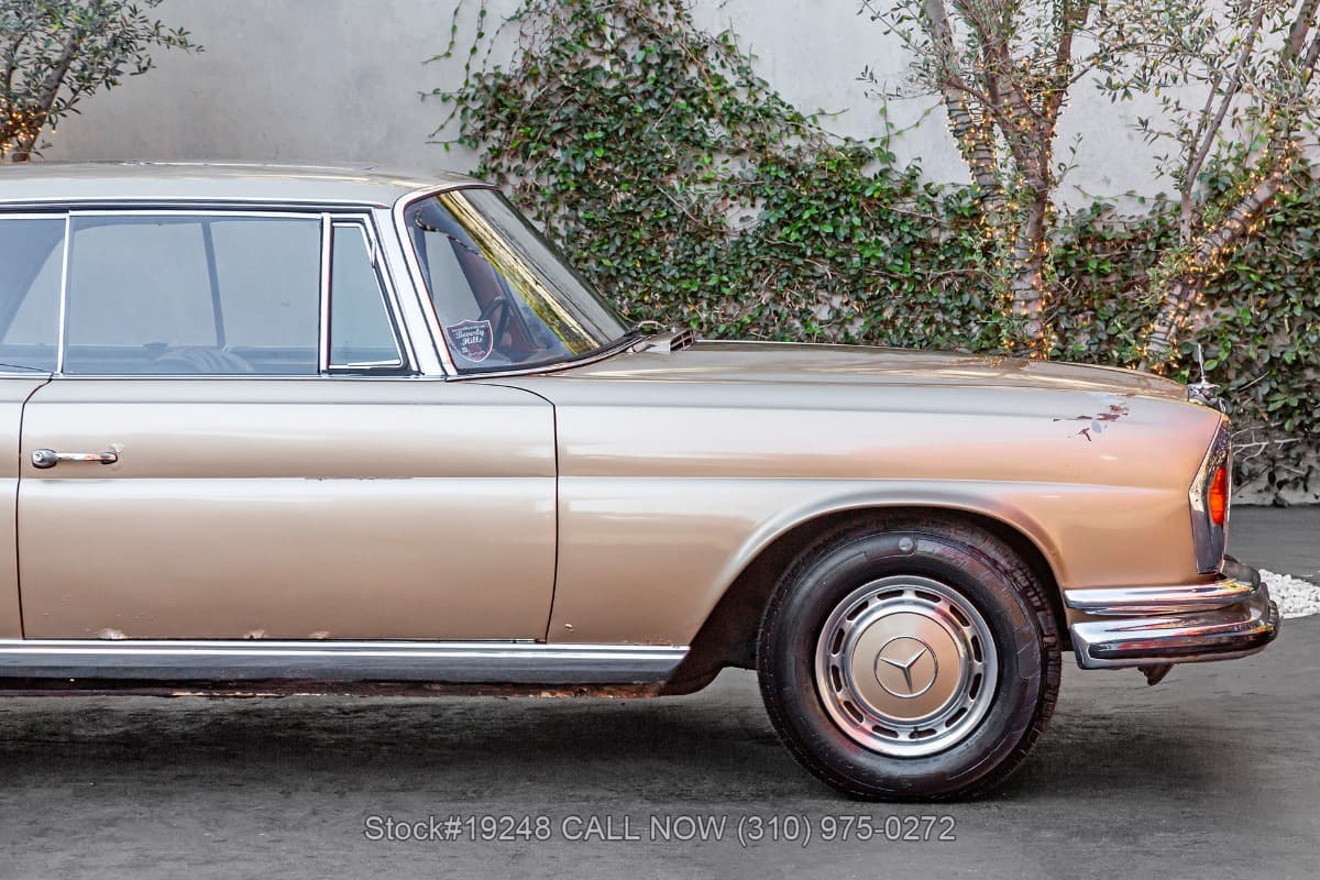 1970 Mercedes 280SE 3.5 Sunroof Coupe thumbnail 9
