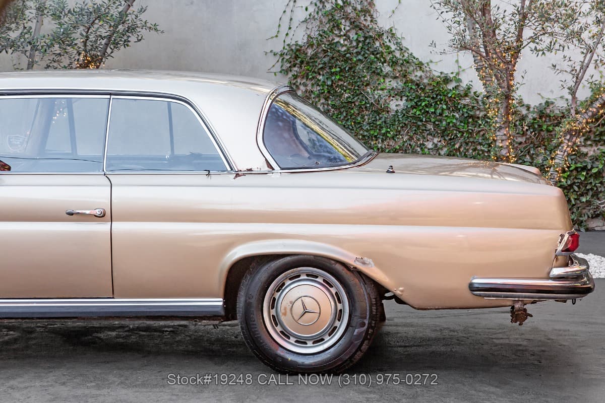 1970 Mercedes 280SE 3.5 Sunroof Coupe thumbnail 11