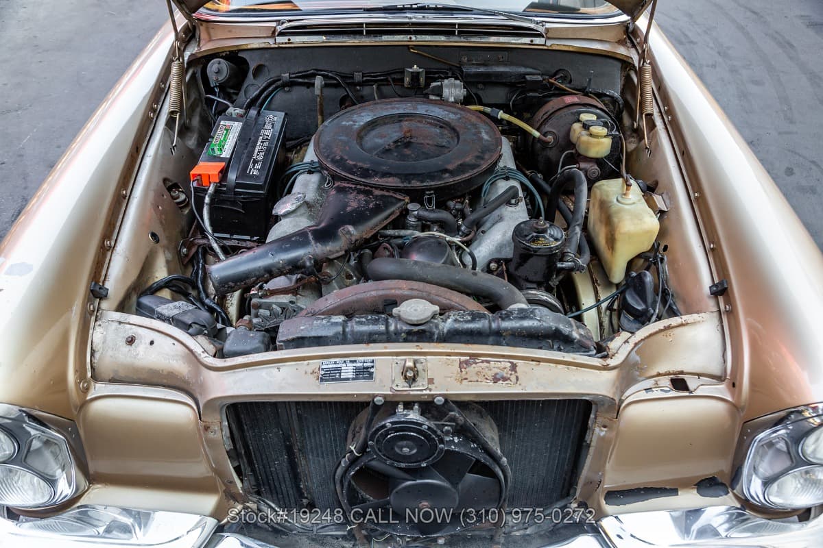1970 Mercedes 280SE 3.5 Sunroof Coupe thumbnail 24