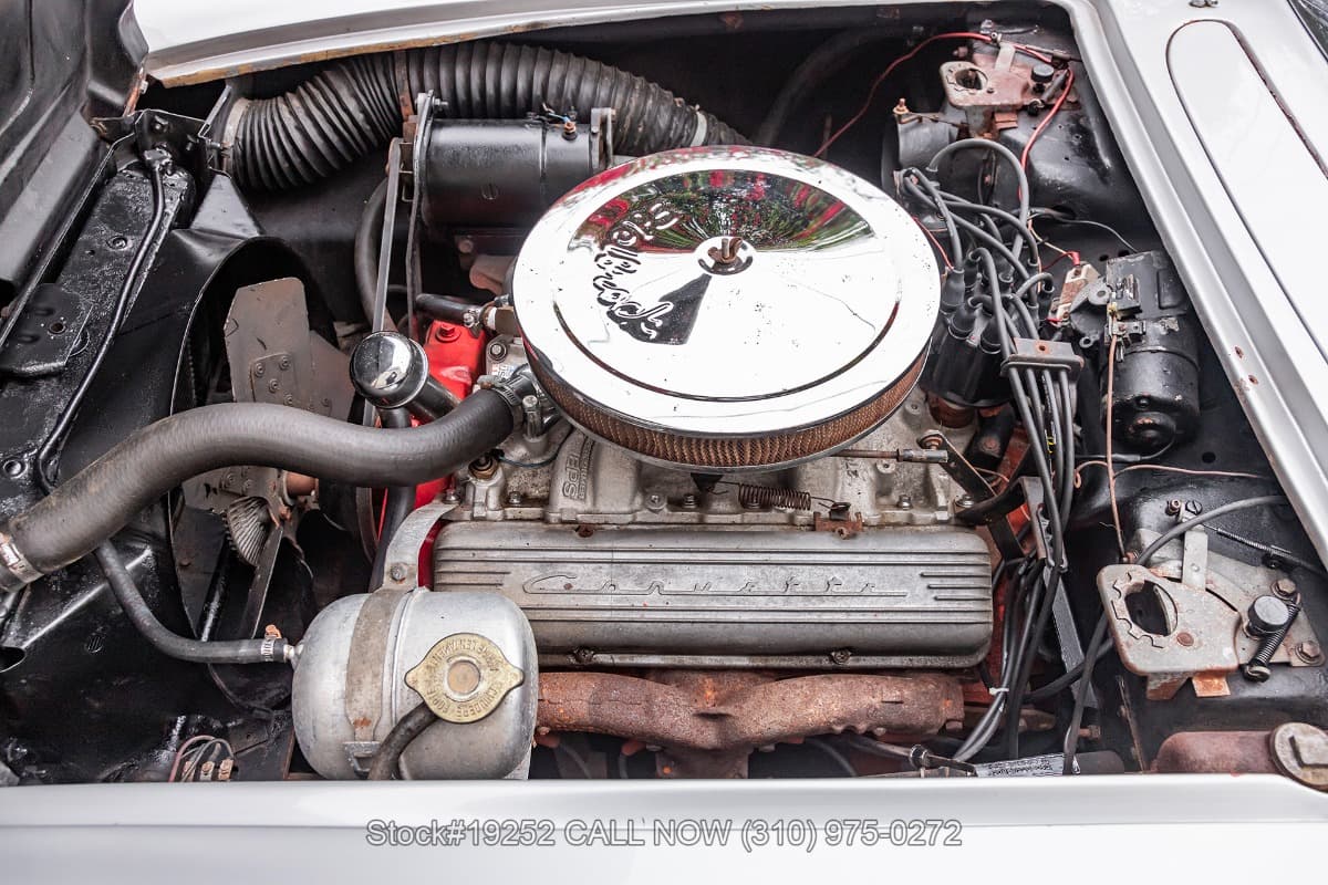 1961 Chevrolet Corvette Convertible with 2 Tops thumbnail 25
