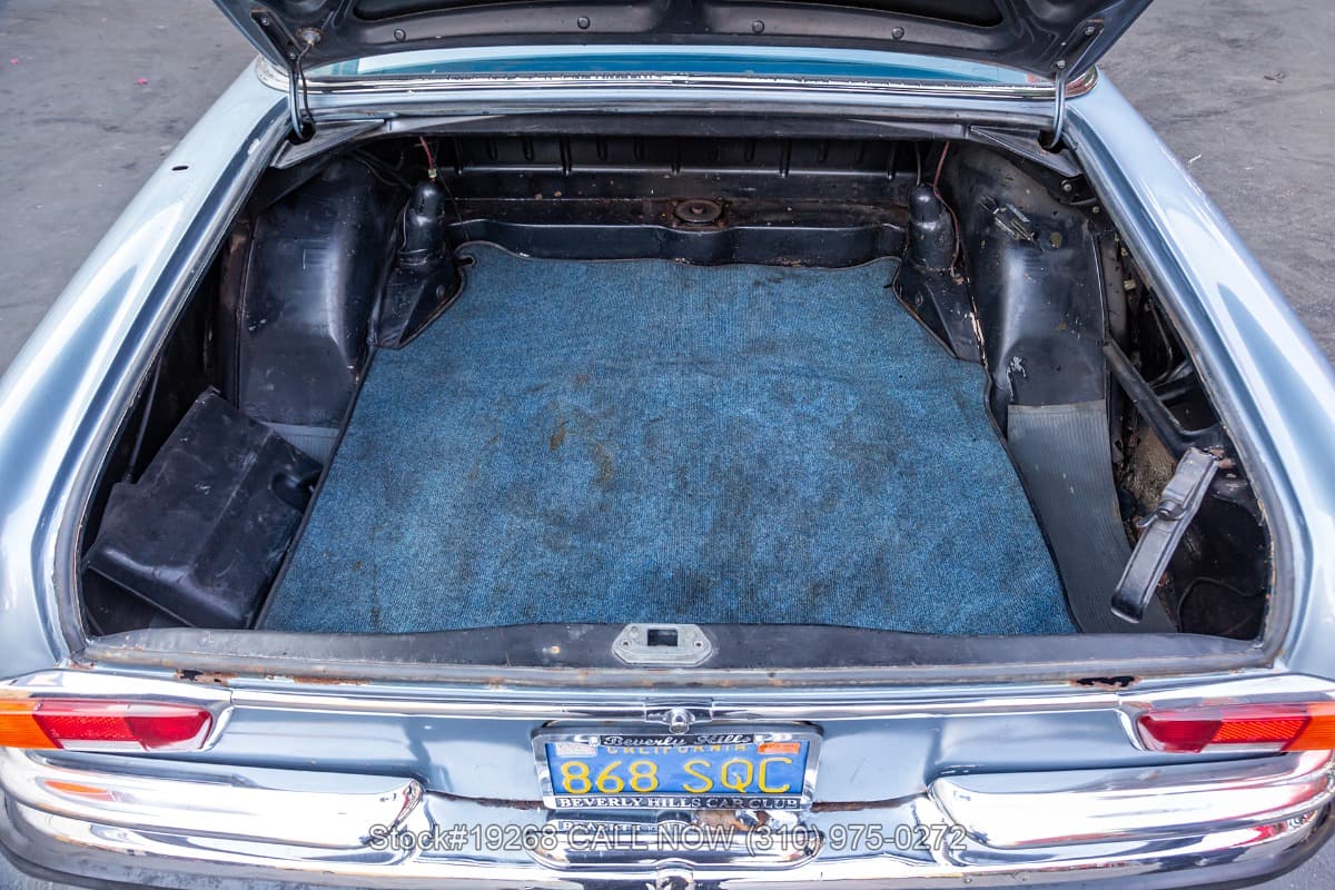 1970 Mercedes 280SE 3.5 Sunroof Coupe 4-Speed thumbnail 20
