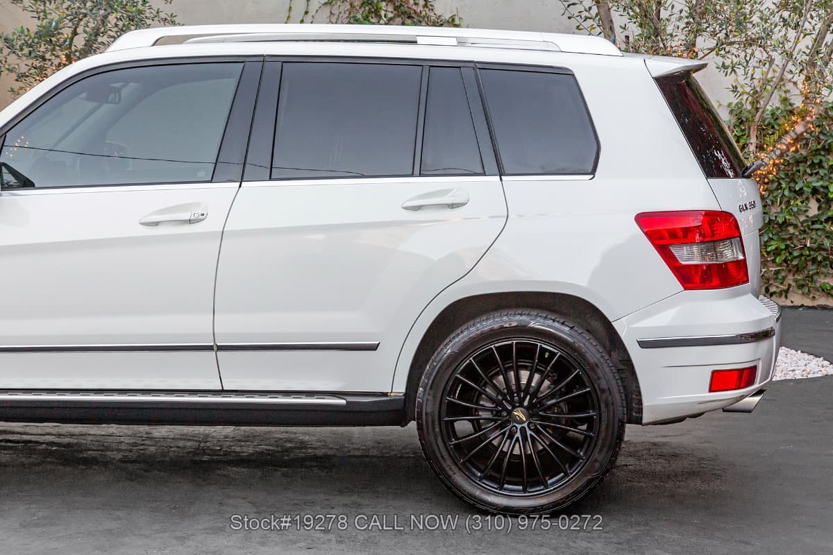 2010 Mercedes GLK350 thumbnail 10