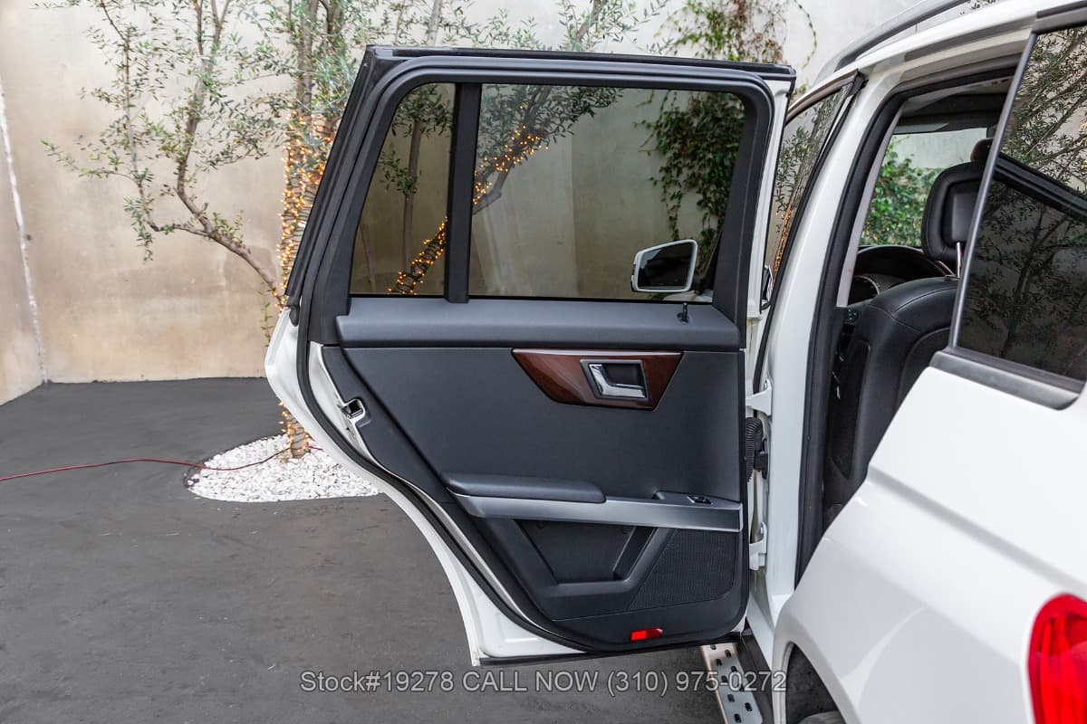 2010 Mercedes GLK350 thumbnail 14