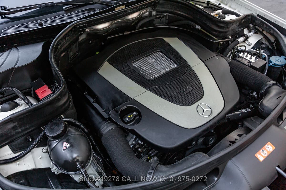 2010 Mercedes GLK350 thumbnail 25
