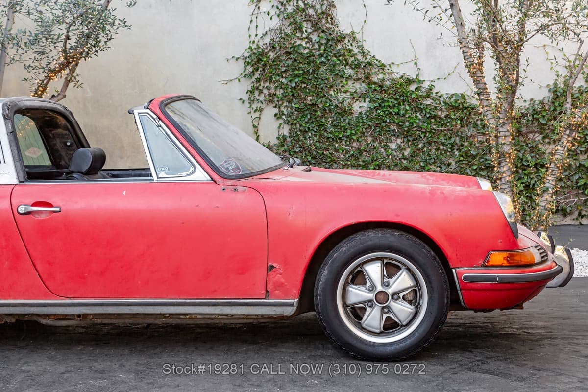 1971 Porsche 911S Targa thumbnail 12