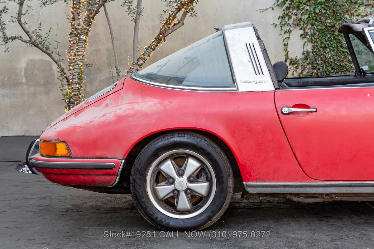 1971 Porsche 911S Targa thumbnail 13