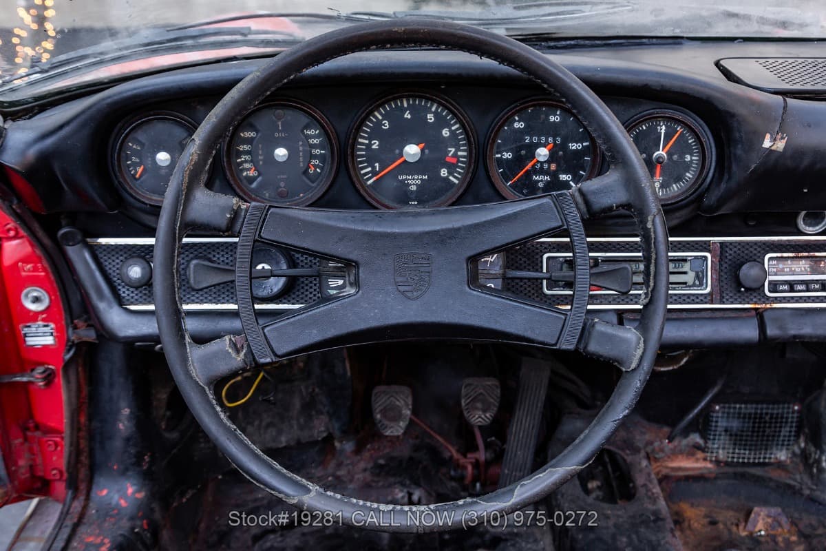 1971 Porsche 911S Targa thumbnail 17