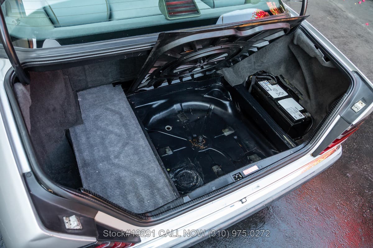 1992 Mercedes 400E thumbnail 20