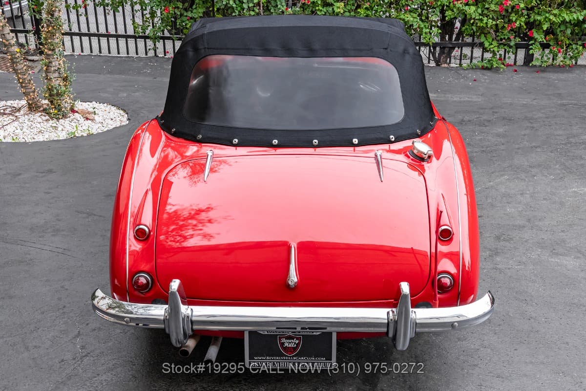 1959 Austin-Healey 100-6 Convertible Sports Car thumbnail 8