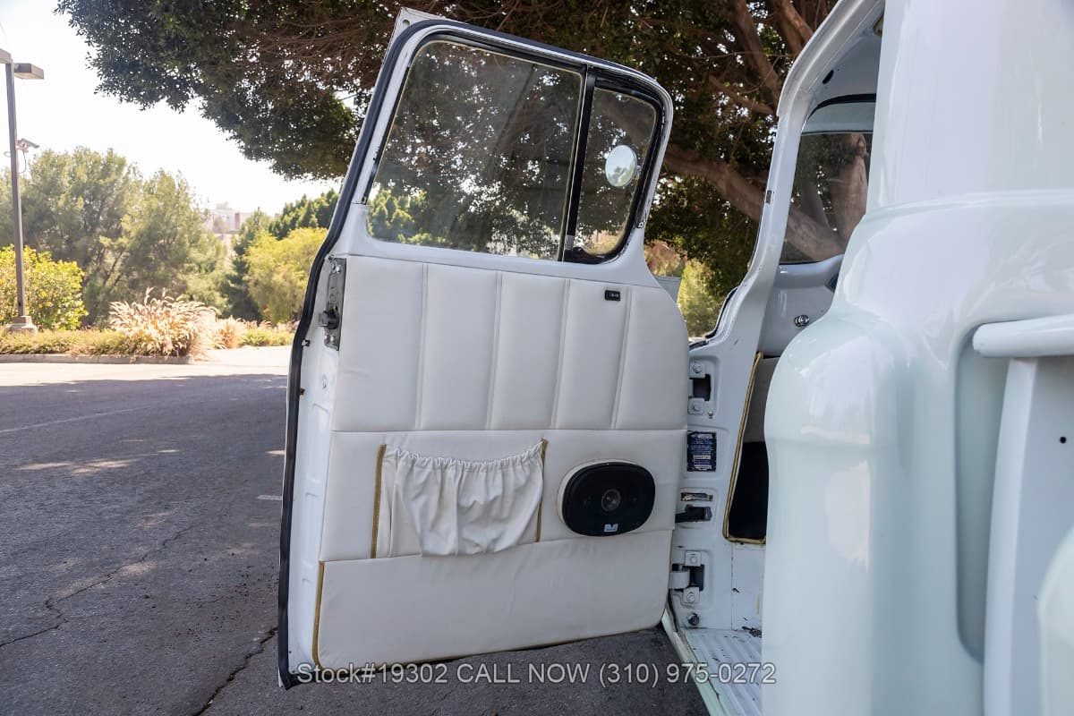 1958 Chevrolet Apache 3100 Custom Pickup thumbnail 13