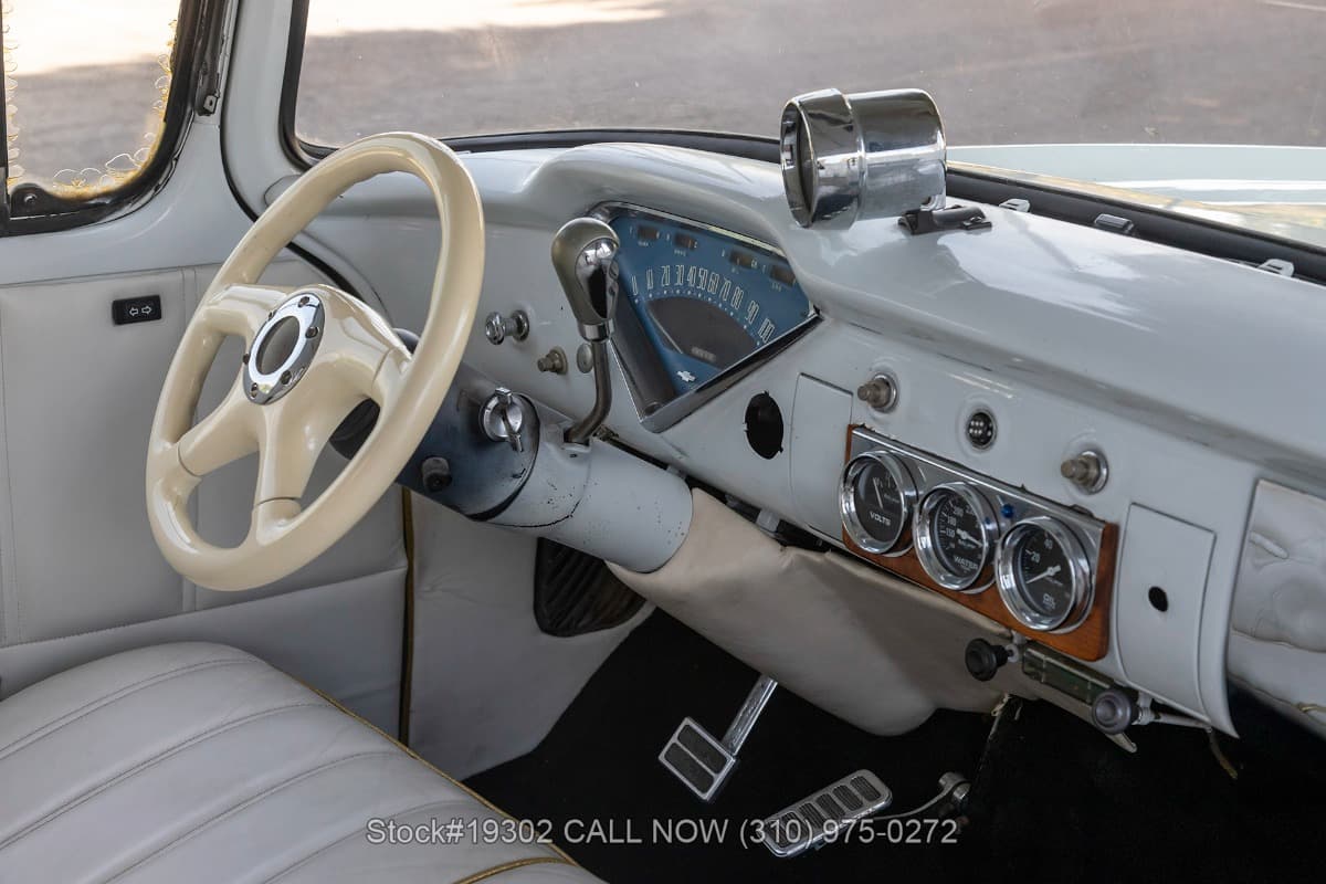 1958 Chevrolet Apache 3100 Custom Pickup thumbnail 18