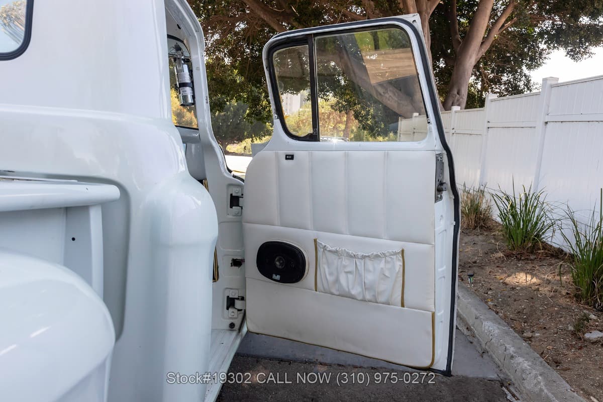 1958 Chevrolet Apache 3100 Custom Pickup thumbnail 19
