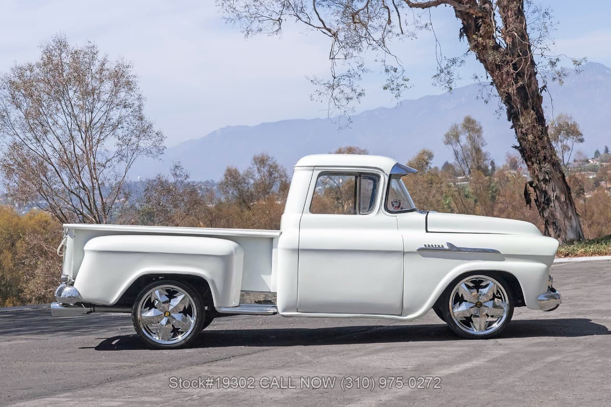 1958 Chevrolet Apache 3100 Custom Pickup thumbnail 3