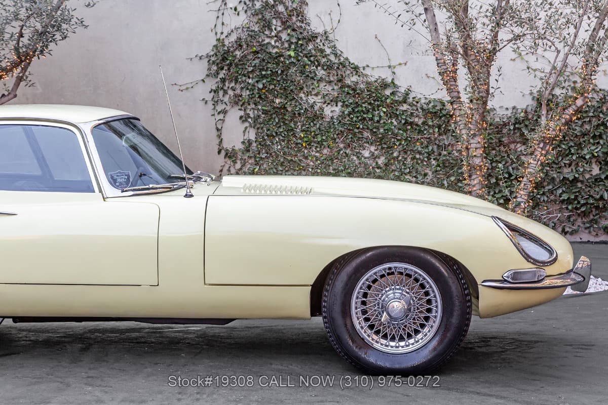 1966 Jaguar XKE Series I Fixed Head Coupe thumbnail 8