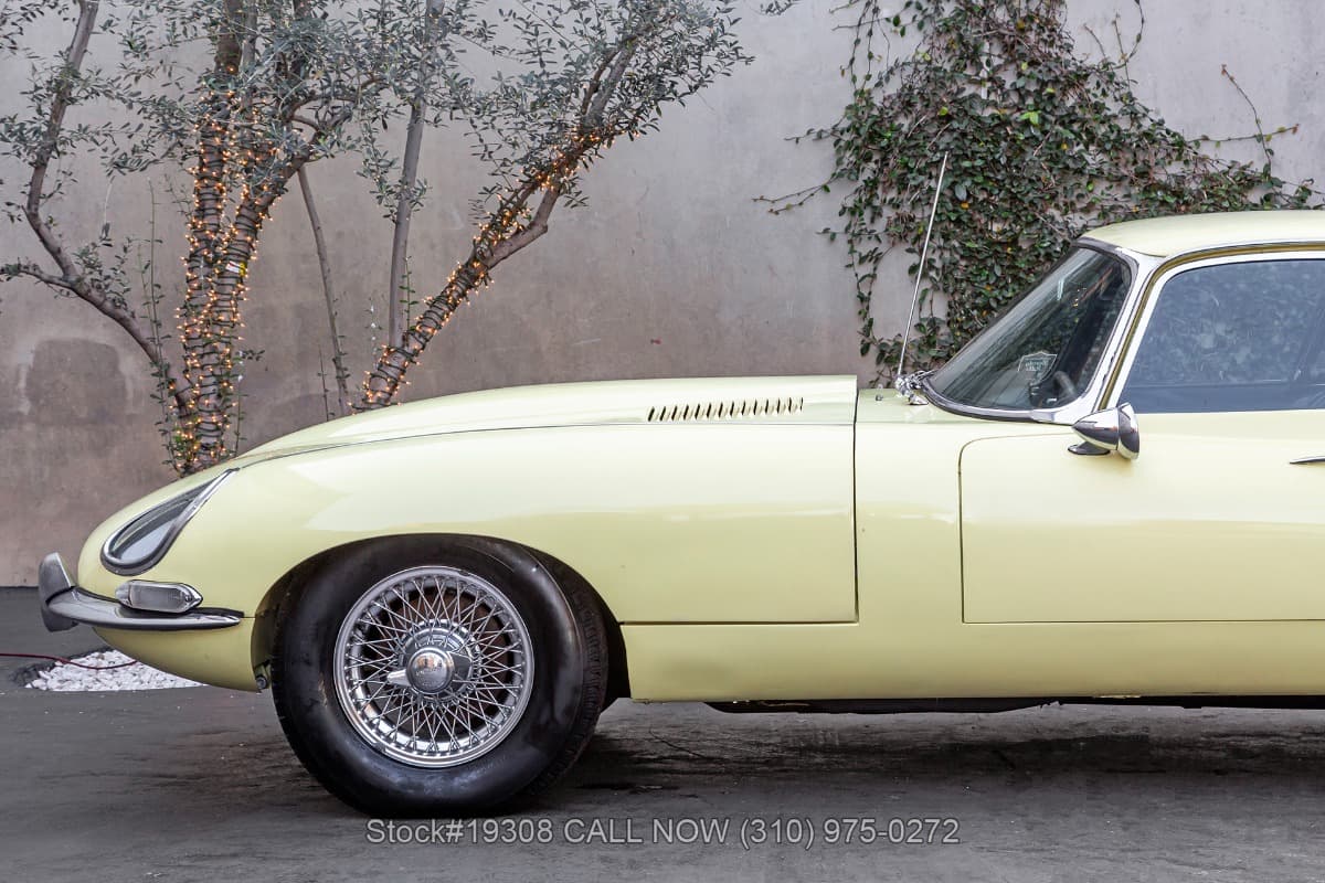 1966 Jaguar XKE Series I Fixed Head Coupe thumbnail 9
