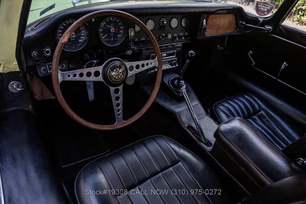 1966 Jaguar XKE Series I Fixed Head Coupe thumbnail 12