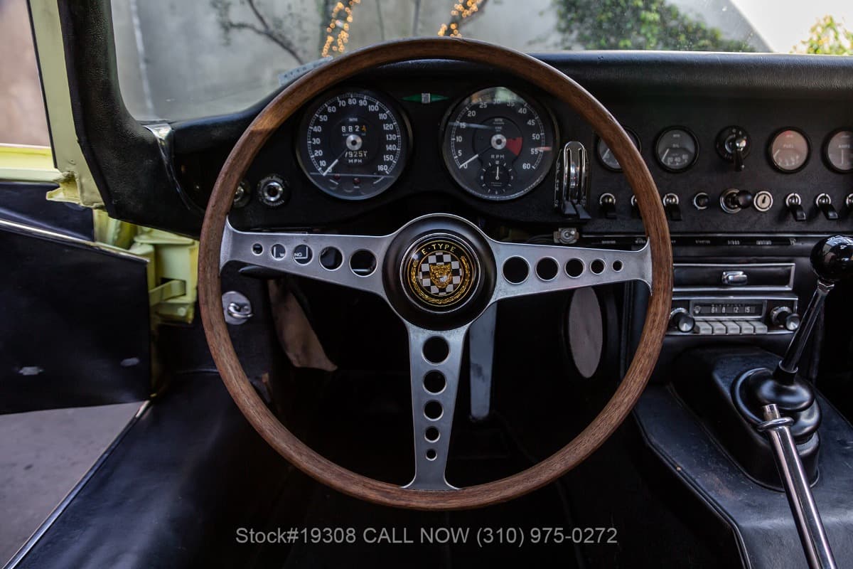 1966 Jaguar XKE Series I Fixed Head Coupe thumbnail 13