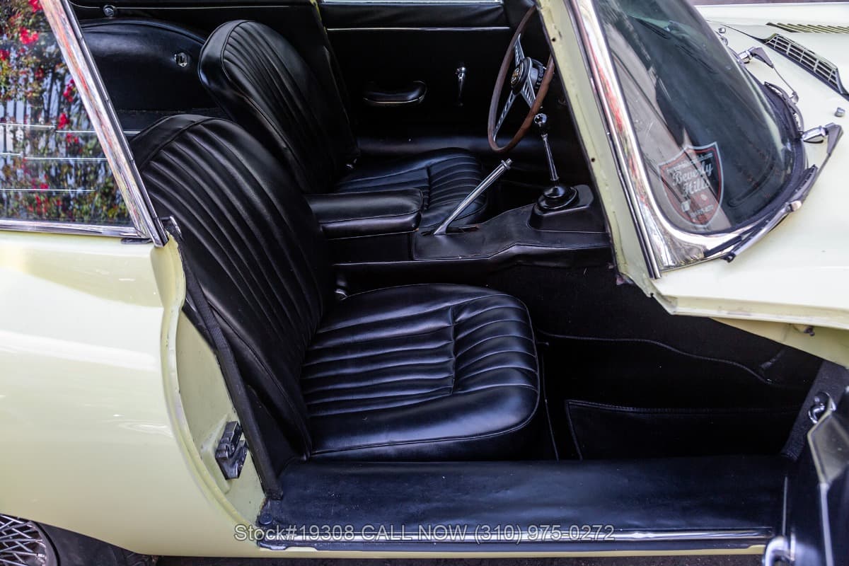 1966 Jaguar XKE Series I Fixed Head Coupe thumbnail 14
