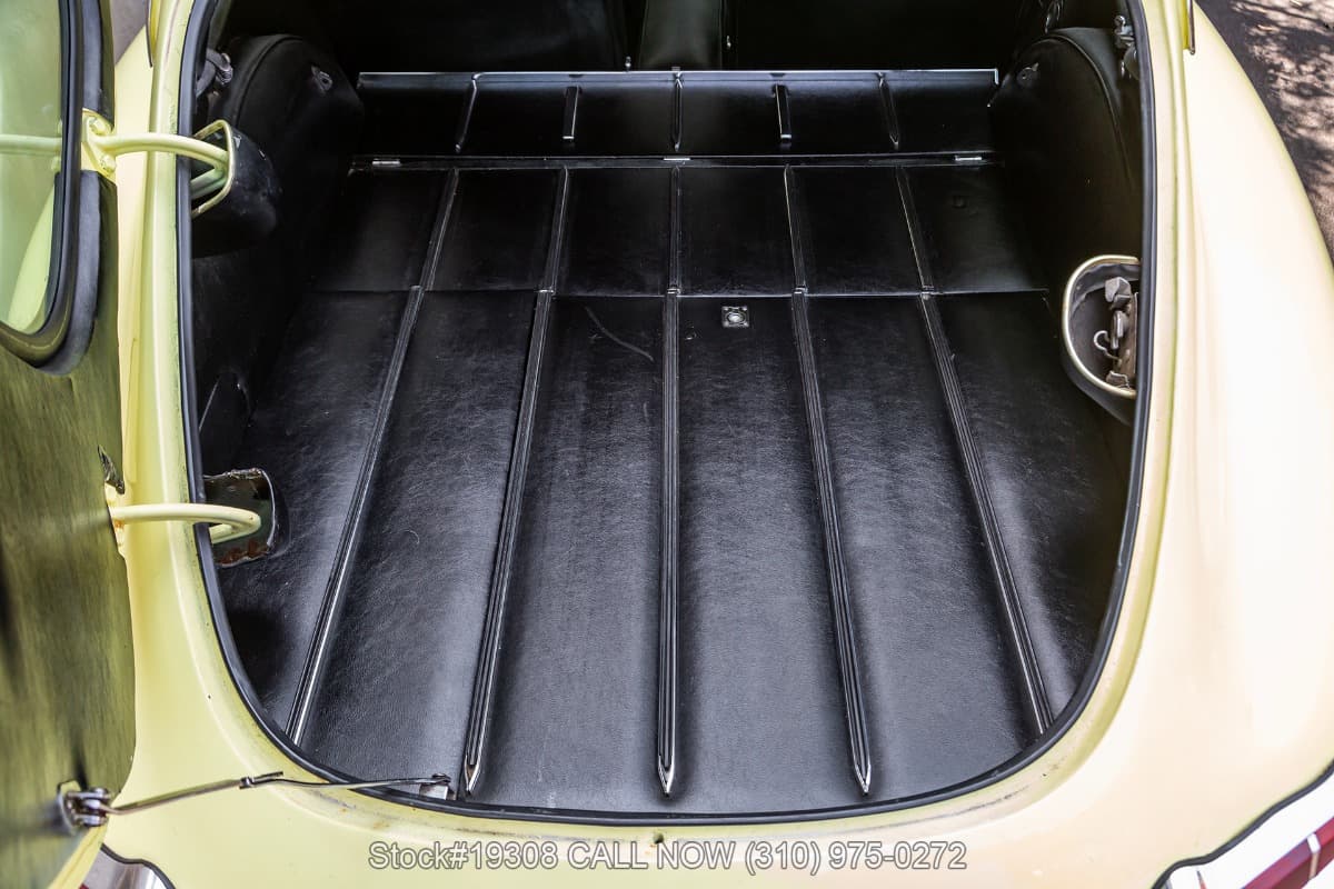 1966 Jaguar XKE Series I Fixed Head Coupe thumbnail 16