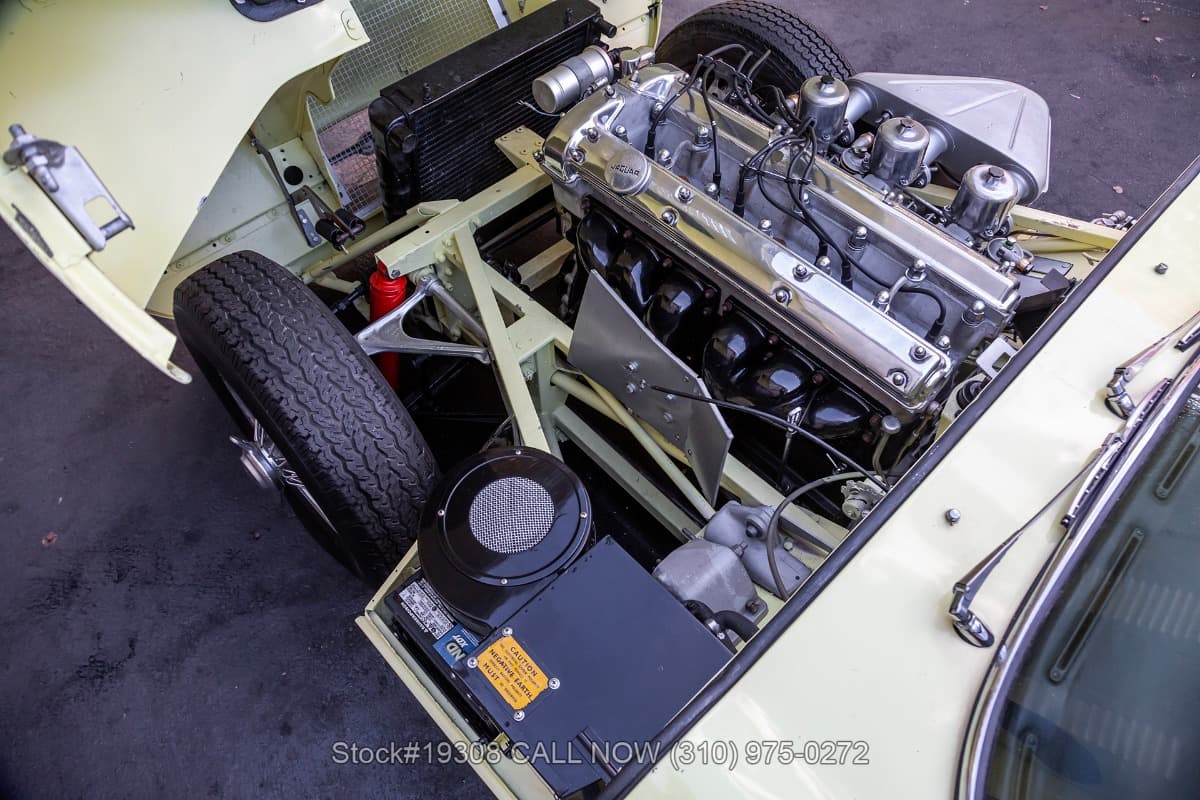 1966 Jaguar XKE Series I Fixed Head Coupe thumbnail 20