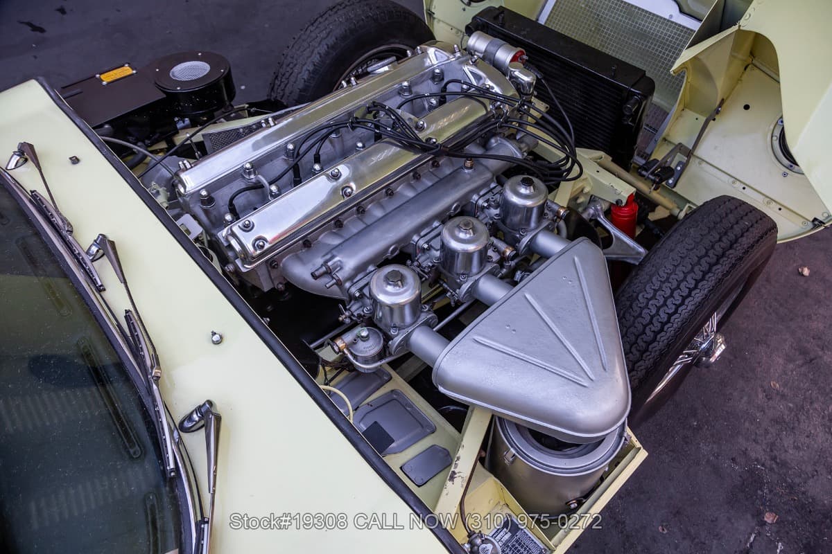 1966 Jaguar XKE Series I Fixed Head Coupe thumbnail 24