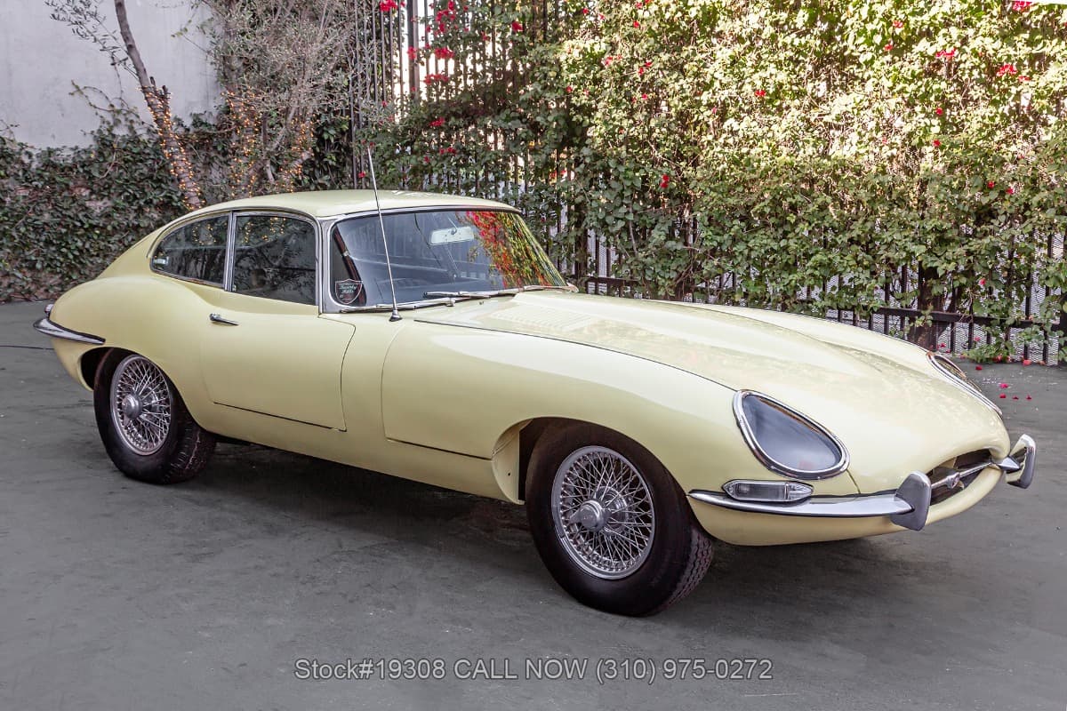 1966 Jaguar XKE Series I Fixed Head Coupe thumbnail 3