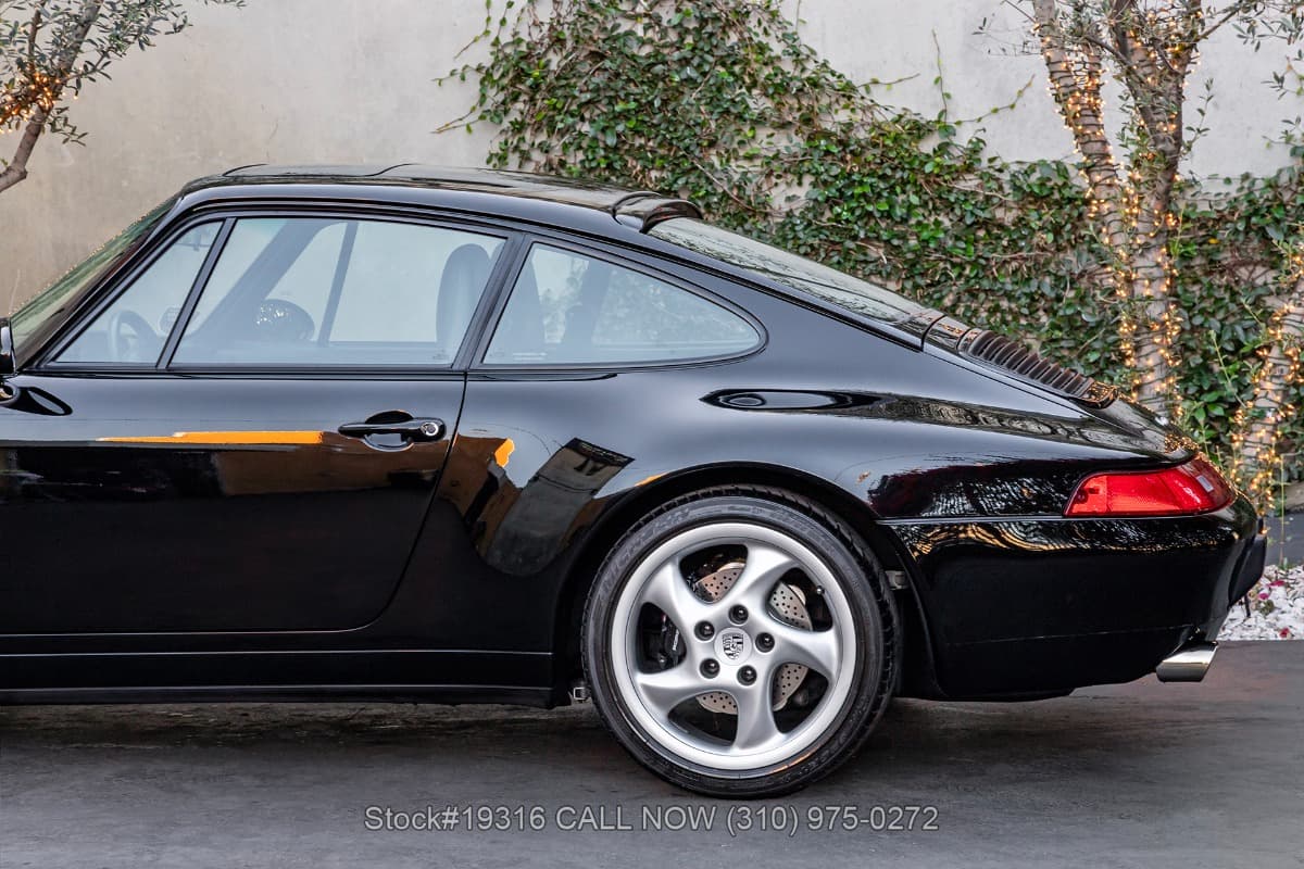 1997 Porsche 993 Carrera 2 Coupe thumbnail 4