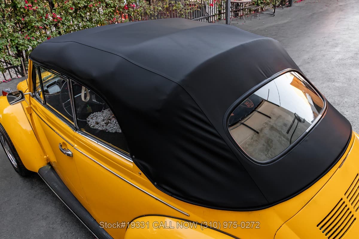 1975 Volkswagen Super Beetle Convertible thumbnail 9