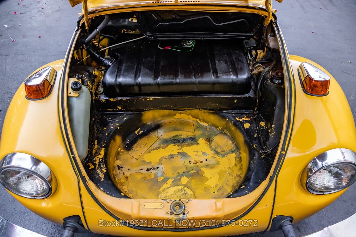1975 Volkswagen Super Beetle Convertible thumbnail 22