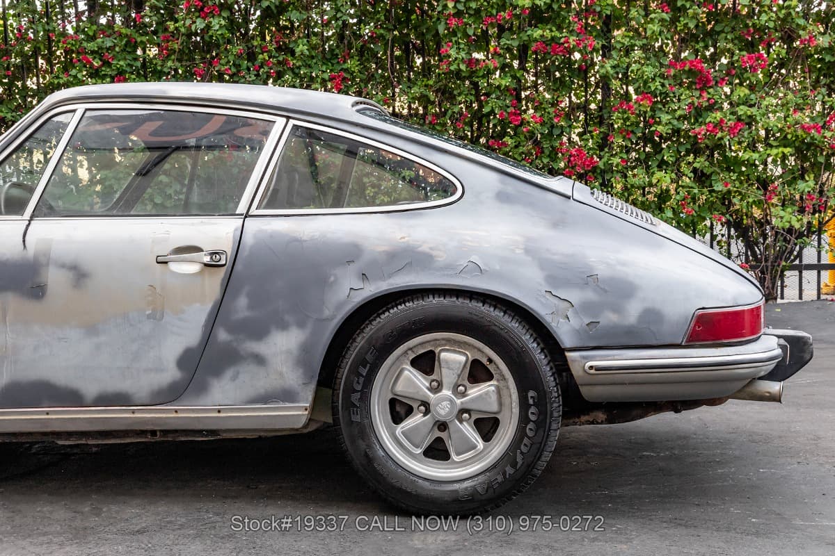 1969 Porsche 911T Coupe thumbnail 12