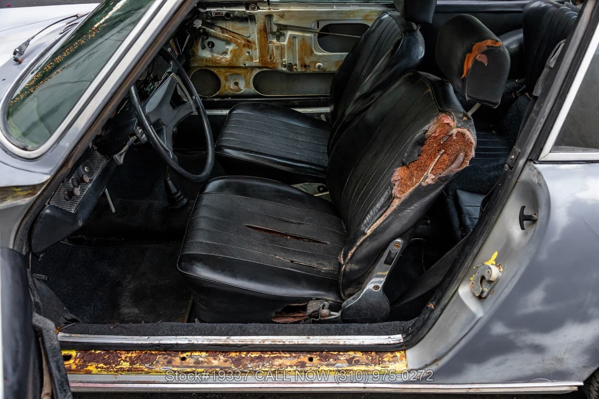 1969 Porsche 911T Coupe thumbnail 14