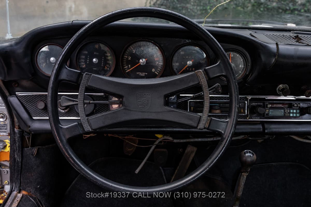 1969 Porsche 911T Coupe thumbnail 16