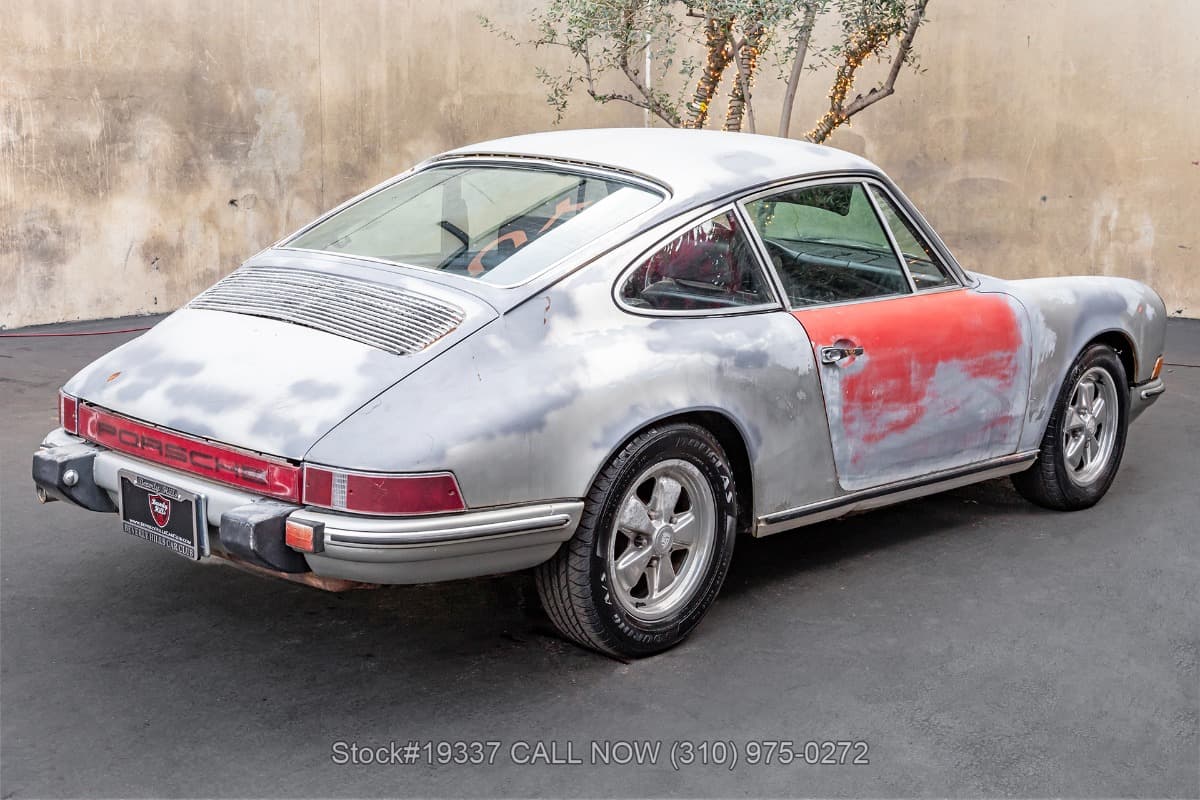 1969 Porsche 911T Coupe thumbnail 5