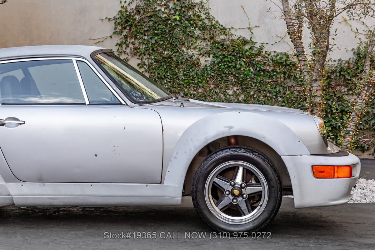 1975 Porsche 911S Sunroof Delete Coupe Silver Anniversary Edition thumbnail 8