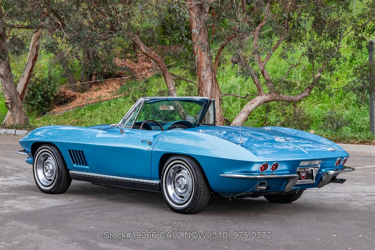 1967 Chevrolet Corvette Convertible Two-Top thumbnail 6