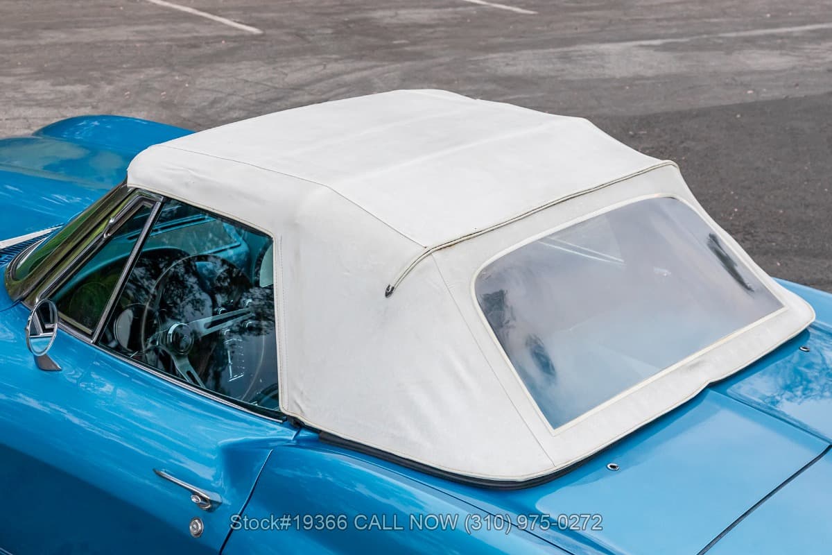 1967 Chevrolet Corvette Convertible Two-Top thumbnail 9