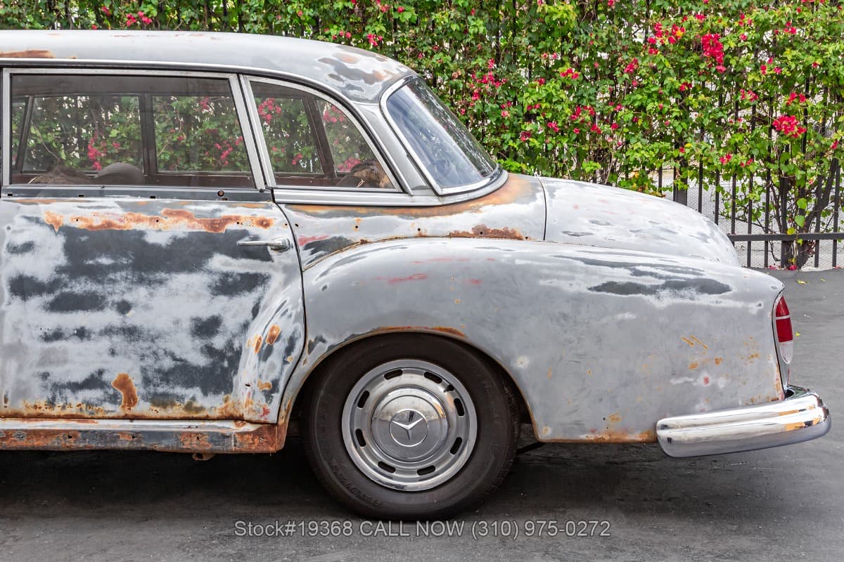 1960 Mercedes 300D Adenauer 4-Speed thumbnail 11