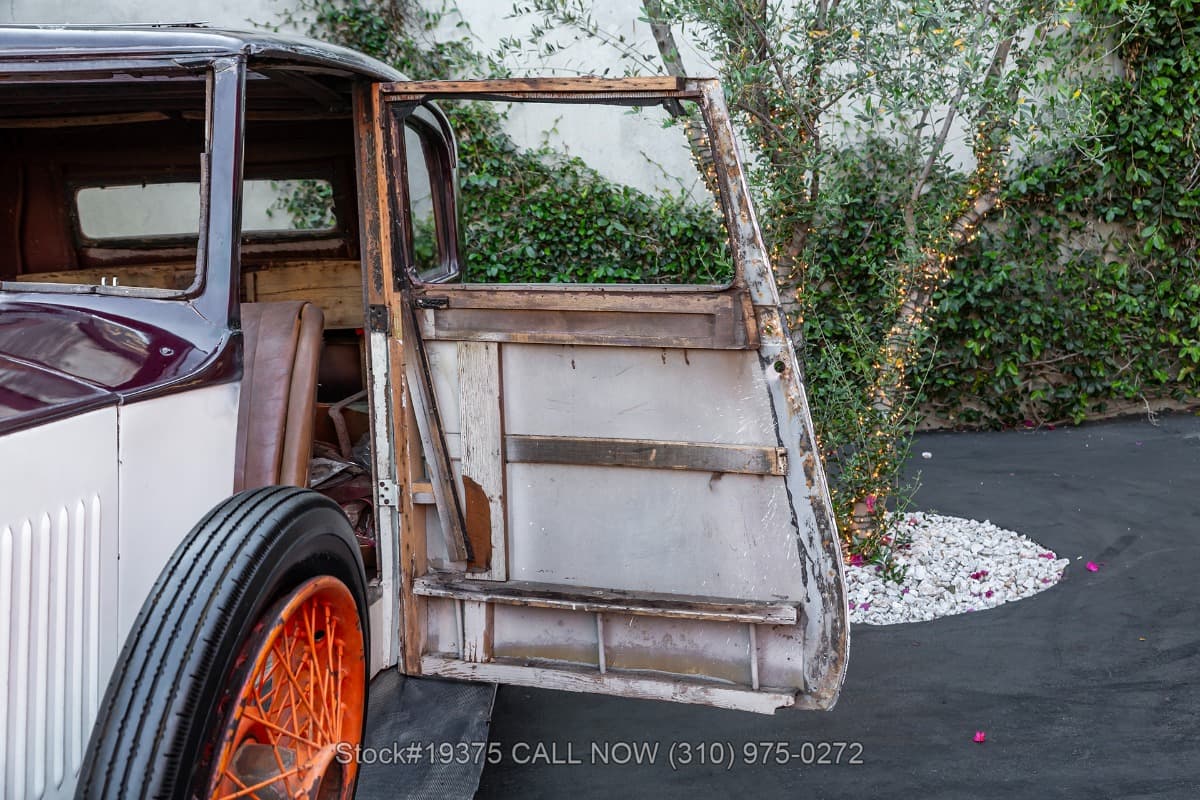 1933 Rolls-Royce 20-25 Saloon Right-Hand-Drive by Hooper thumbnail 11