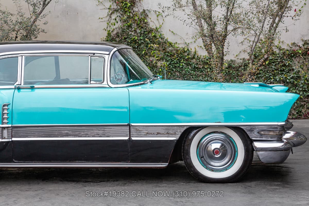 1956 Packard 400 thumbnail 9