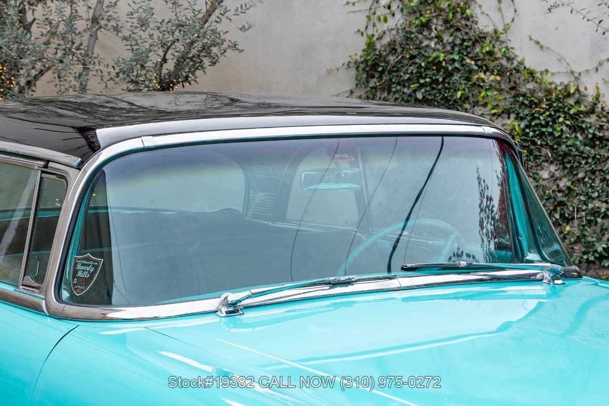 1956 Packard 400 thumbnail 8