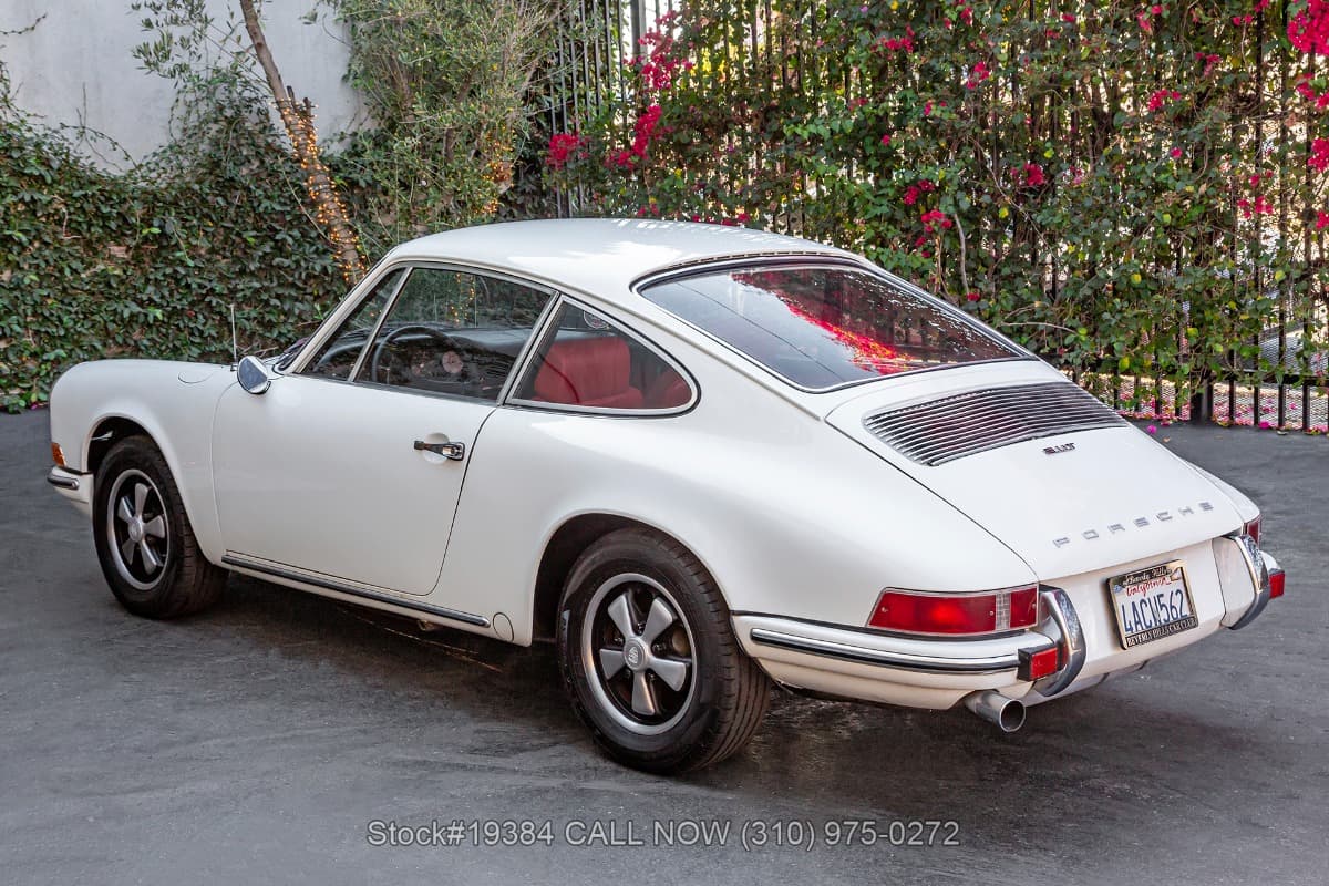 1969 Porsche 911T Coupe thumbnail 6