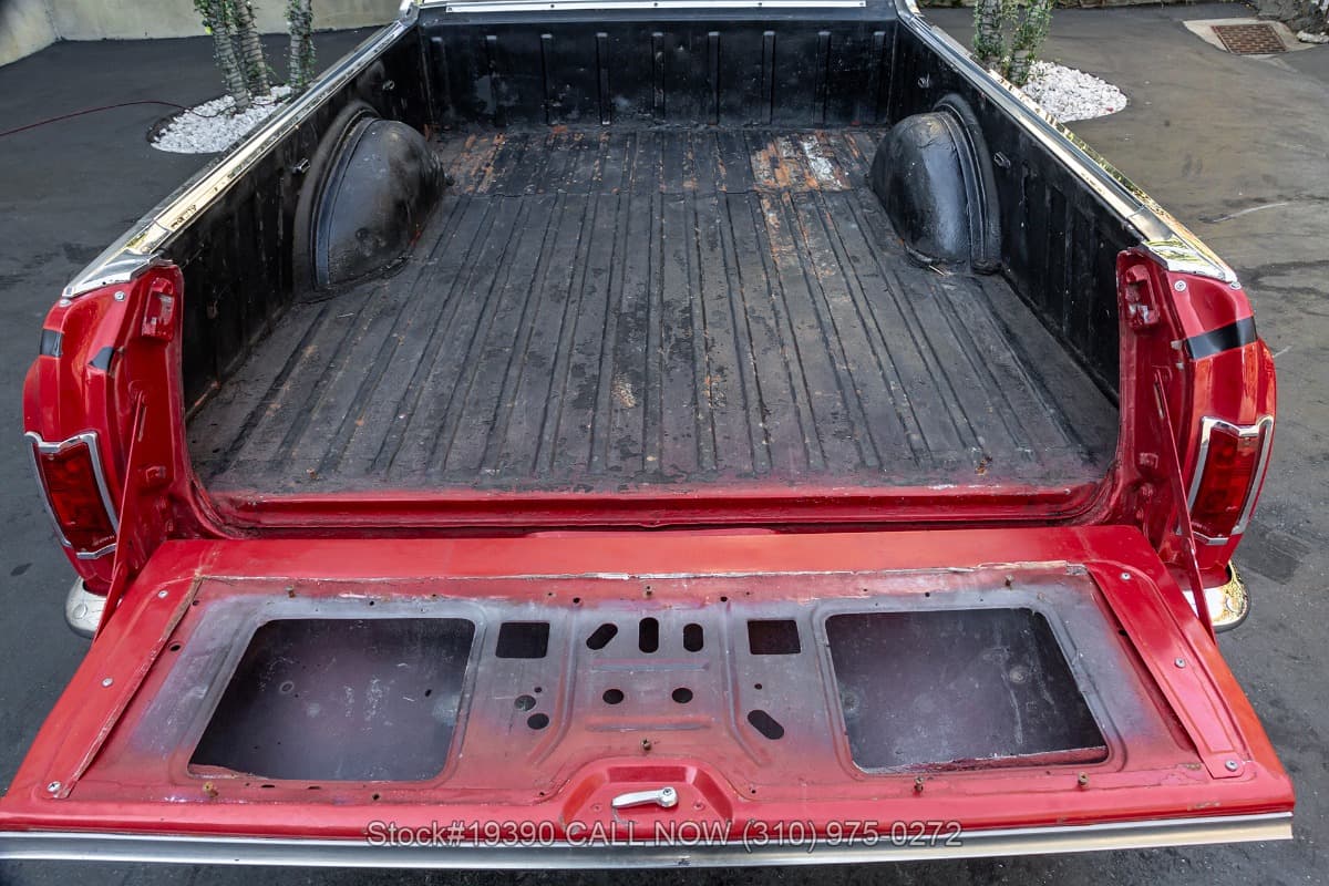 1965 Chevrolet El Camino thumbnail 19