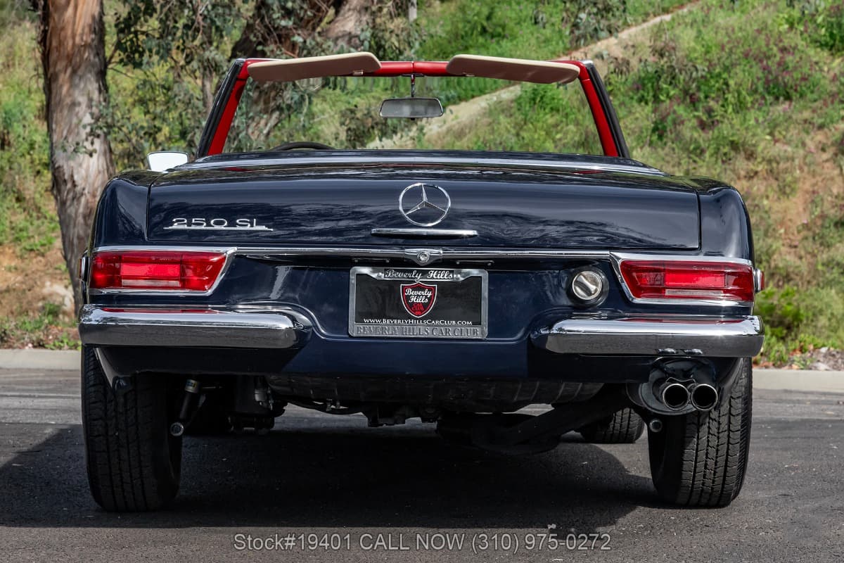 1968 Mercedes 250SL thumbnail 4