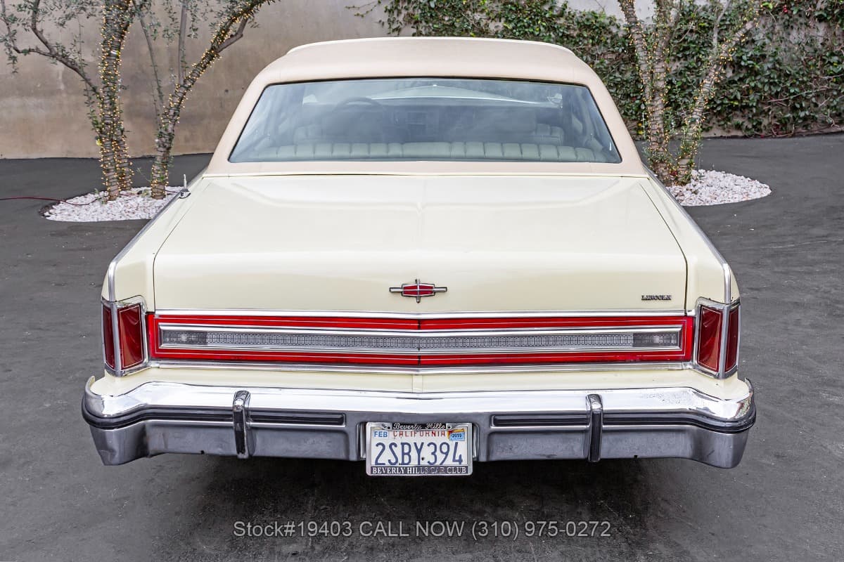 1978 Lincoln Continental Town Car thumbnail 4