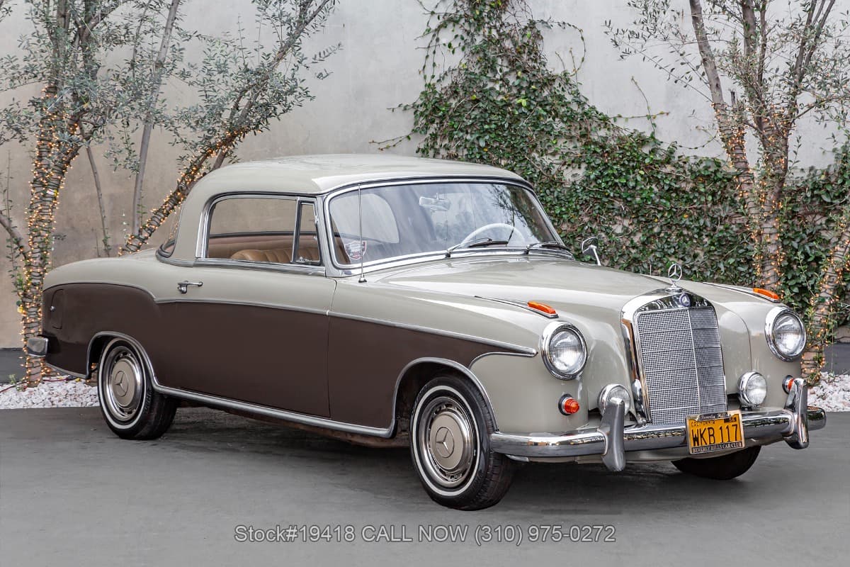 1960 Mercedes 220 SE Sunroof Coupe — photo 1