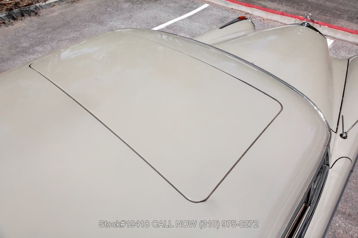 1960 Mercedes 220SE Sunroof Coupe thumbnail 12