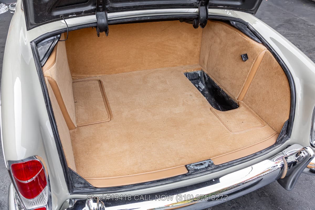 1960 Mercedes 220 SE Sunroof Coupe thumbnail 20