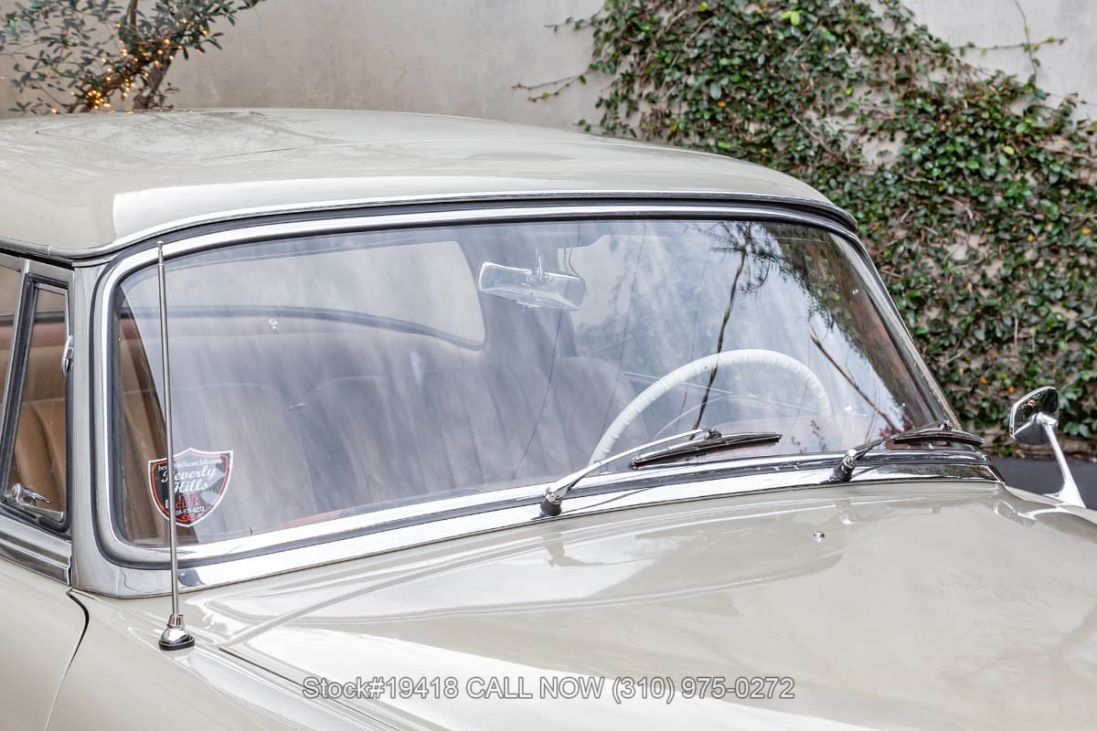1960 Mercedes 220 SE Sunroof Coupe thumbnail 7