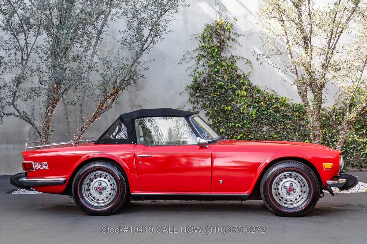 1974 Triumph TR6 thumbnail 7