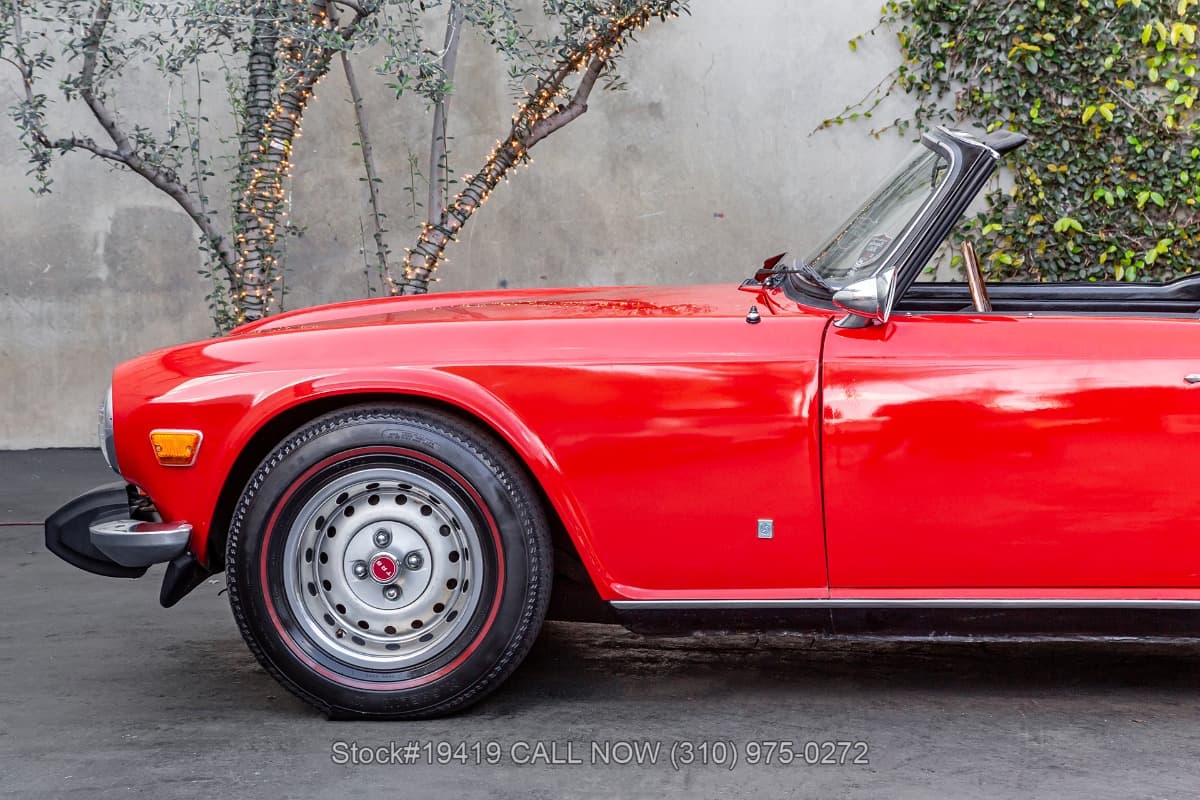 1974 Triumph TR6 thumbnail 12